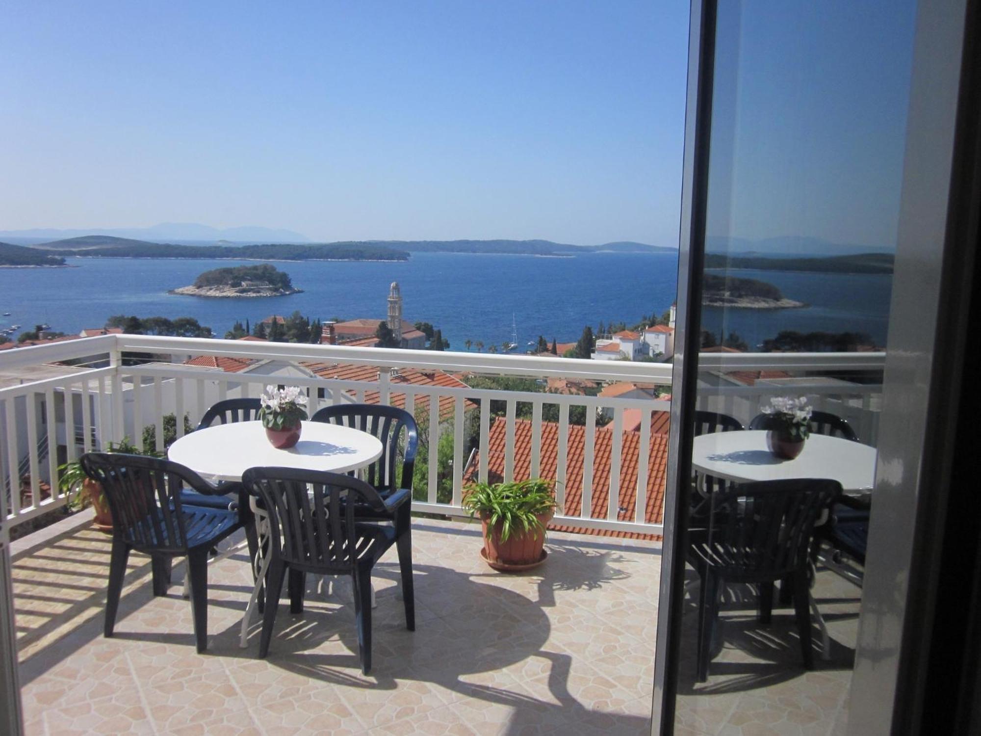 Apartments Kresic Hvar Town Quarto foto